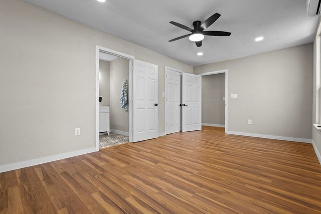 405 E 9th Street, Kemp, TX 75143