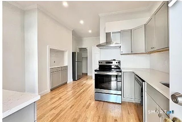24 Hoyt Street A, Stamford, CT 06905