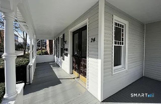 24 Hoyt Street A, Stamford, CT 06905