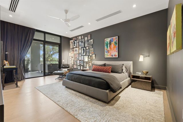 2710 Steel Street 405, Houston, TX 77098