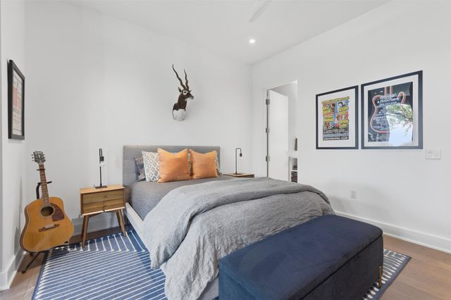 2710 Steel Street 405, Houston, TX 77098