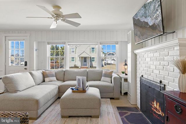 8 E MARYLAND AVE, Long Beach Township, NJ 08008