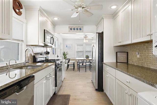 8 E MARYLAND AVE, Long Beach Township, NJ 08008