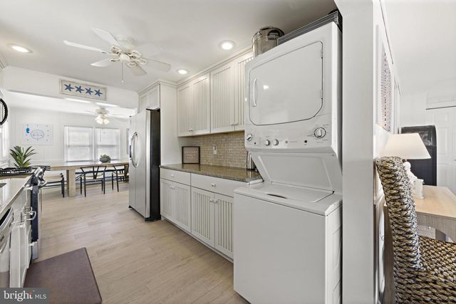8 E MARYLAND AVE, Long Beach Township, NJ 08008