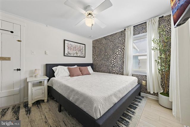 8 E MARYLAND AVE, Long Beach Township, NJ 08008