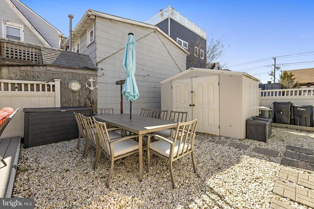 8 E MARYLAND AVE, Long Beach Township, NJ 08008
