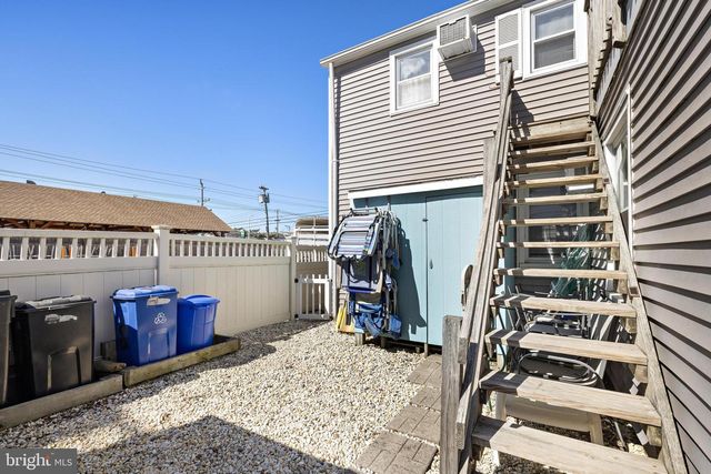 8 E MARYLAND AVE, Long Beach Township, NJ 08008