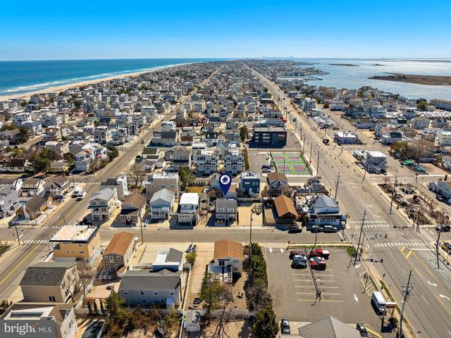 8 E MARYLAND AVE, Long Beach Township, NJ 08008
