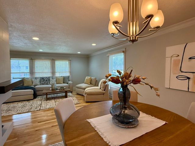 1161 23rd Street, West Des Moines, IA 50266