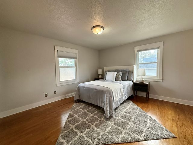 1161 23rd Street, West Des Moines, IA 50266