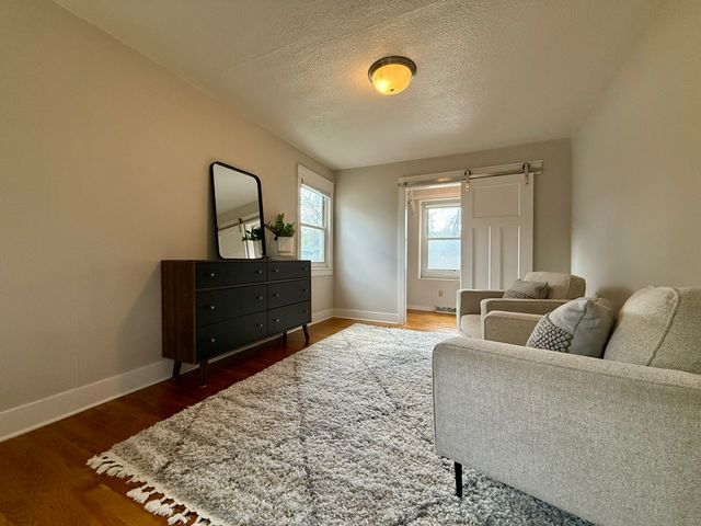 1161 23rd Street, West Des Moines, IA 50266