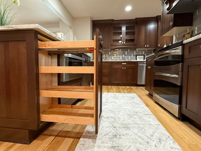 1161 23rd Street, West Des Moines, IA 50266