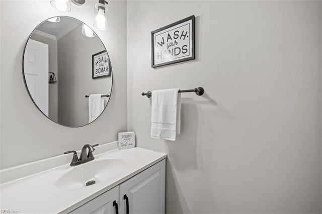 4703 Sweetwood CT, Virginia Beach, VA 23462