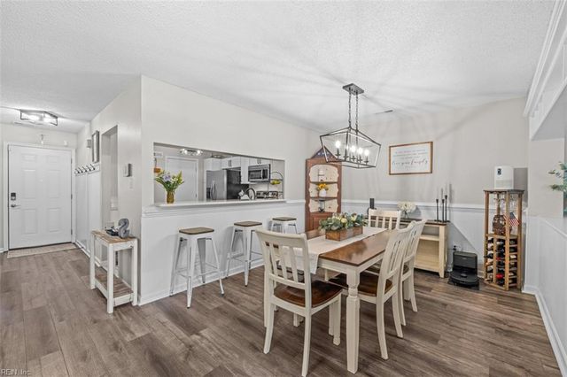 4703 Sweetwood CT, Virginia Beach, VA 23462