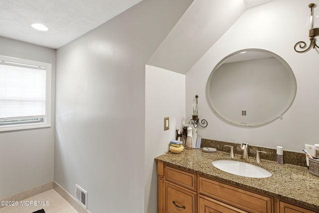 7 Cidermill Court, Howell, NJ 07731