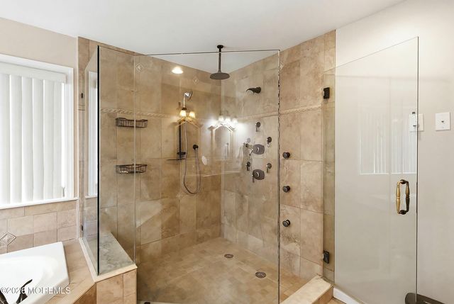 7 Cidermill Court, Howell, NJ 07731