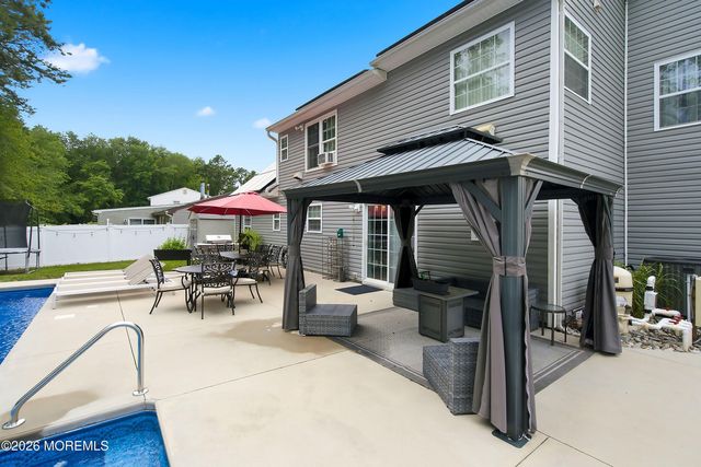 7 Cidermill Court, Howell, NJ 07731