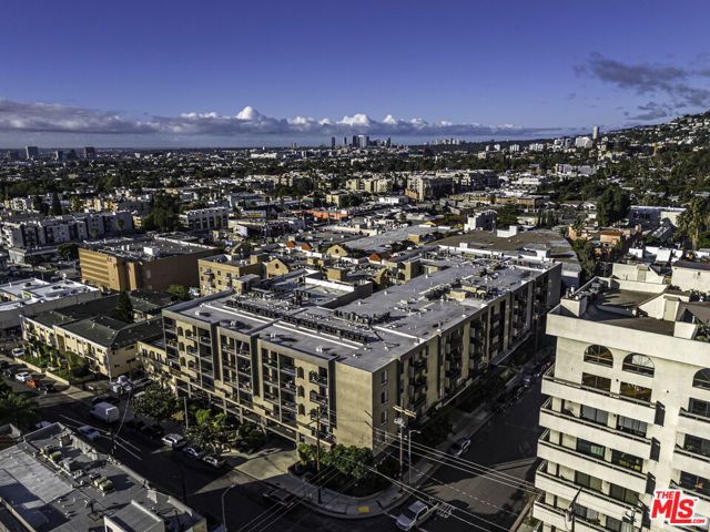 7320 Hawthorn Avenue 315, Los Angeles, CA 90046