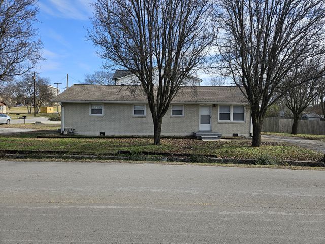 500 Cumberland Ave, Madison, TN 37115