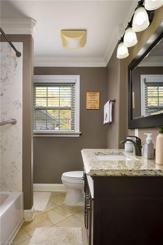 2305 Pine Meadow Drive, Kernersville, NC 27284