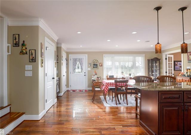 2305 Pine Meadow Drive, Kernersville, NC 27284