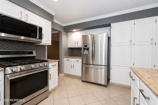 604 Meadow Run, Brick, NJ 08724