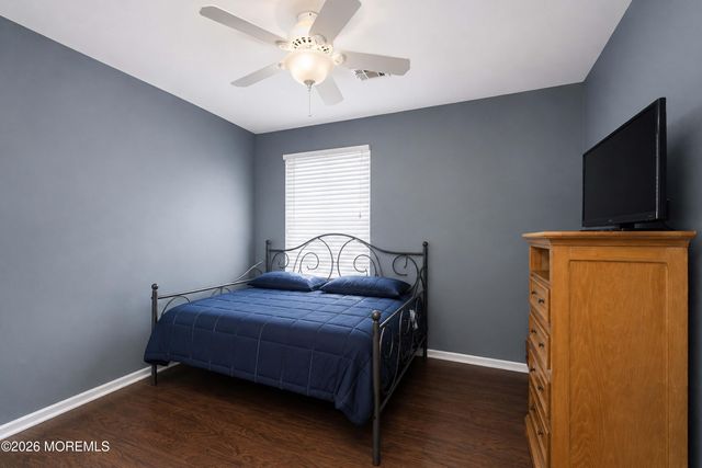 604 Meadow Run, Brick, NJ 08724