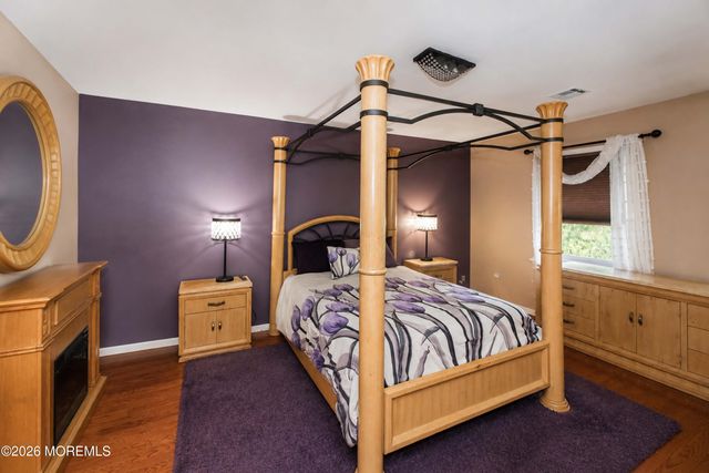 604 Meadow Run, Brick, NJ 08724