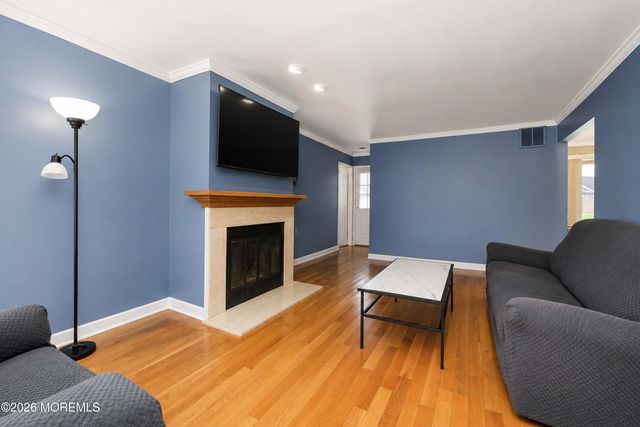 604 Meadow Run, Brick, NJ 08724
