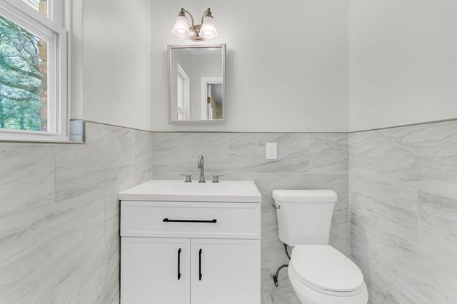 114 Wilson Drive, Summerville, SC 29483