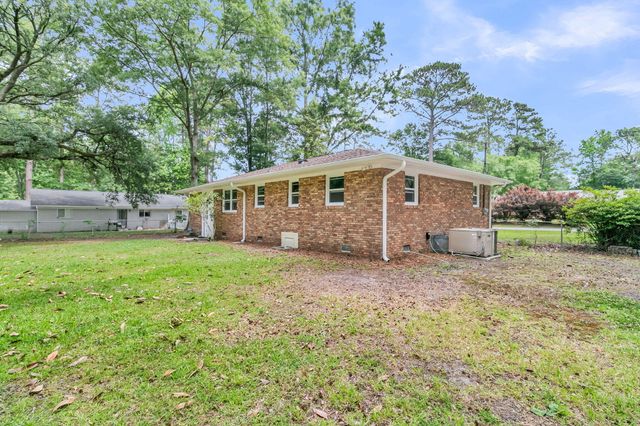 114 Wilson Drive, Summerville, SC 29483
