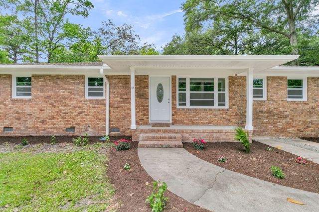 114 Wilson Drive, Summerville, SC 29483