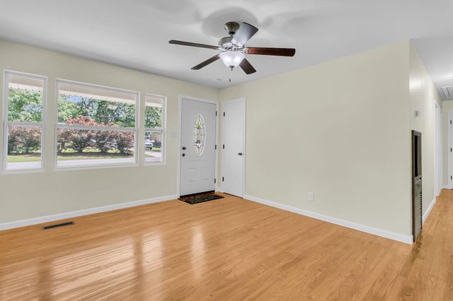 114 Wilson Drive, Summerville, SC 29483