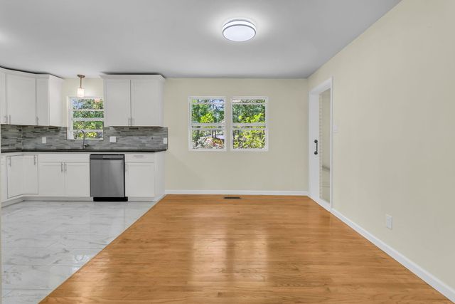 114 Wilson Drive, Summerville, SC 29483
