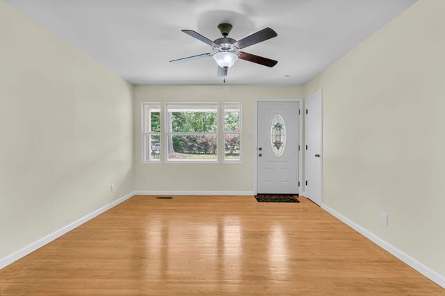 114 Wilson Drive, Summerville, SC 29483