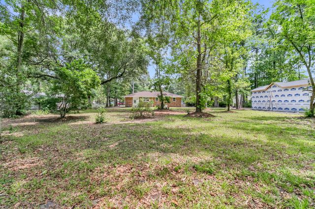 114 Wilson Drive, Summerville, SC 29483