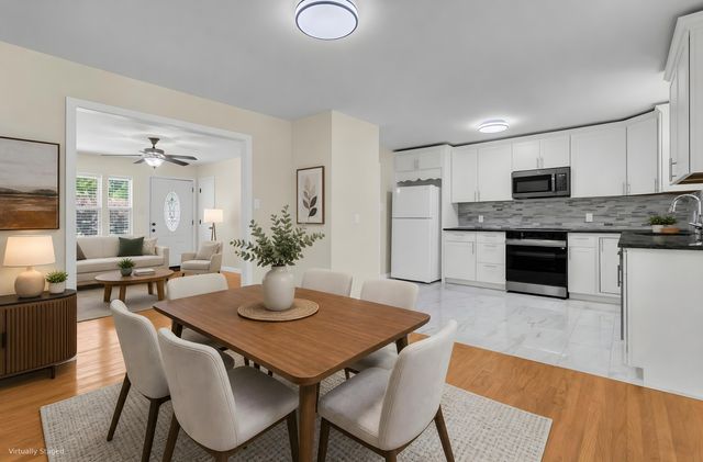 114 Wilson Drive, Summerville, SC 29483