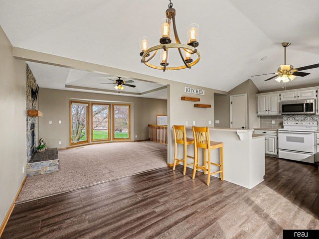 14901 Bordeaux Avenue, Bellevue, NE 68123