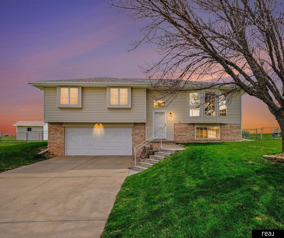 14901 Bordeaux Avenue, Bellevue, NE 68123