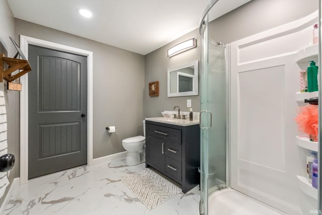 5026 N Sawgrass Lane, Leesburg, IN 46538