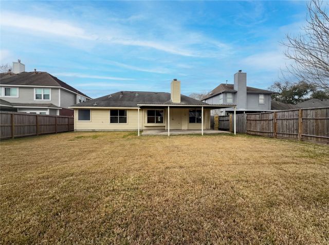 3503 Somerton Drive, La Porte, TX 77571