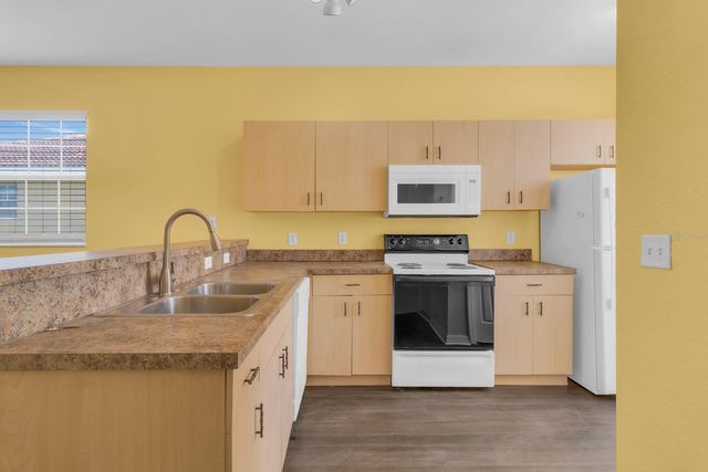 13201 INDIAN CREEK DRIVE B, Poinciana, FL 34759