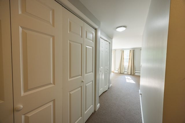 17 Atwater Pl, West Brookfield, MA 01585