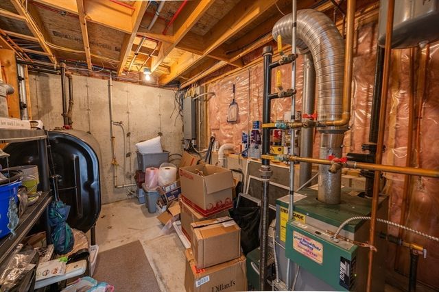 17 Atwater Pl, West Brookfield, MA 01585