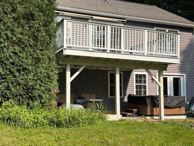 17 Atwater Pl, West Brookfield, MA 01585
