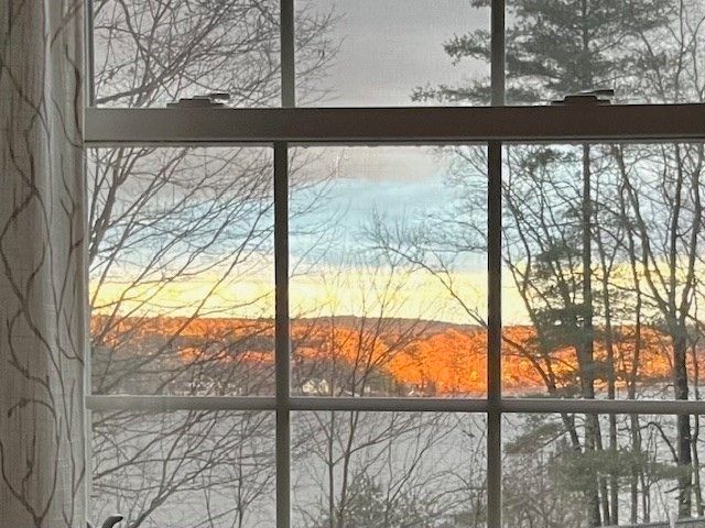 17 Atwater Pl, West Brookfield, MA 01585