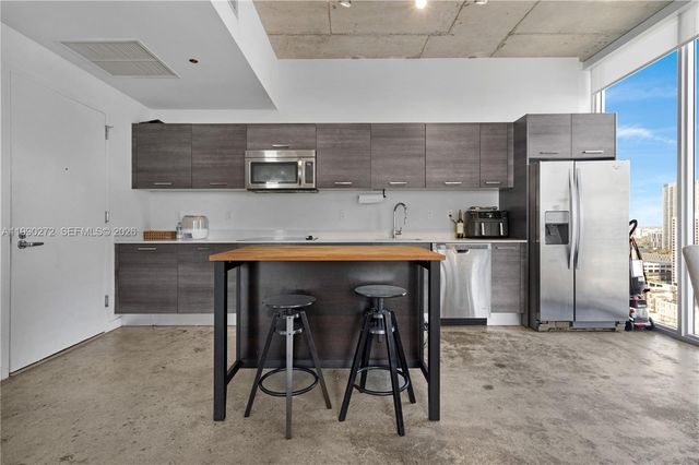 151 SE 1st St 2802, Miami, FL 33131