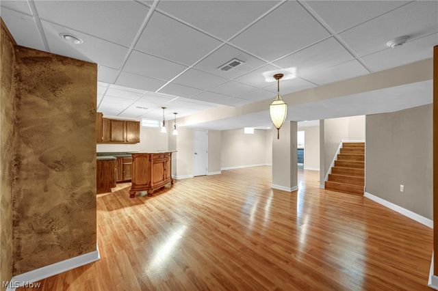 7043 Navajo Trail, Solon, OH 44139