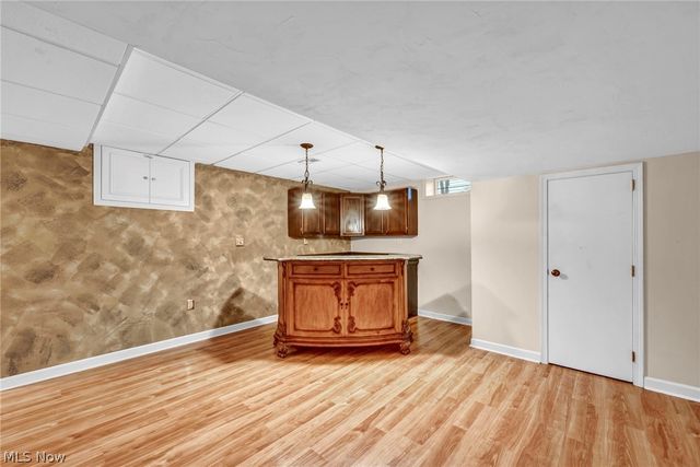 7043 Navajo Trail, Solon, OH 44139
