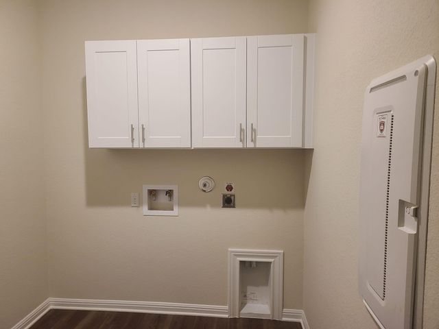 32 Pacific Loon ST, Leander, TX 78641